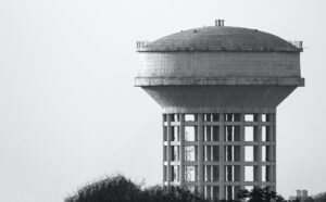 lenstravelier-iSGIkIpWSpA-unsplash